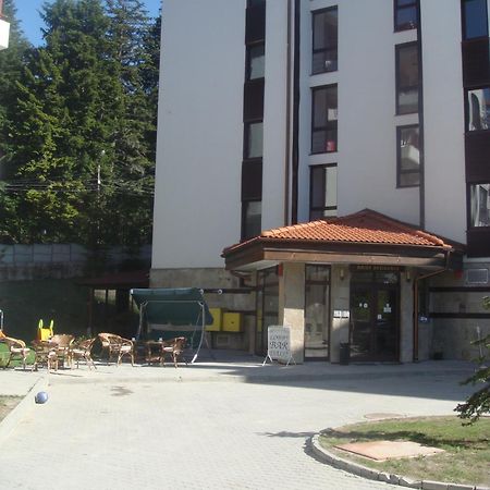 Apart Hotel Flora Residence Daisy Borowez Exterior foto